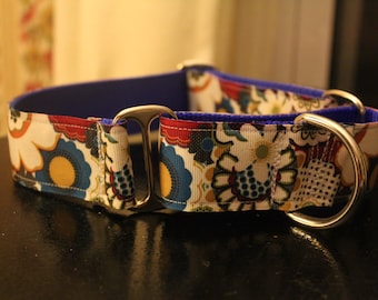 Luna's Retro Flowers 1.5" Martingale Collar