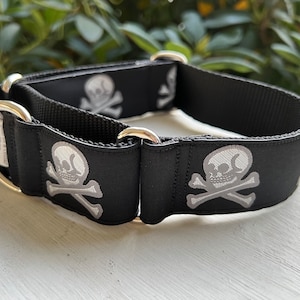 Skulls!  1.5&quot; Martingale Collar