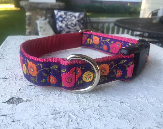 Trixie's Garden -  1" Buckle Collar