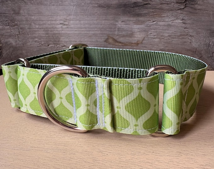 Large - Celery Geo on Olive