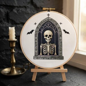 Gothic Skeleton Window Embroidery Kit, Macabre Skull Bat Hoop Art, Pre-Printed Linen Pattern, Dark Cottage Wall Decor, 6/8Inch Optional Hoop