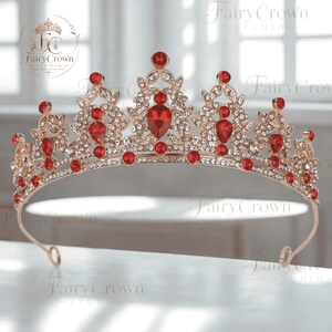 Rode bruidstiara, gouden kristallen prinsessenkroon, koninklijke bruidskroon, robijnrode strass tiara, tiara voor verjaardagsfeest, Sweet 16 Cz