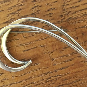 Vintage Sterling Silver Modernist feather brooch pin Mexican Mexico silver 1980 jewelry 18 grams