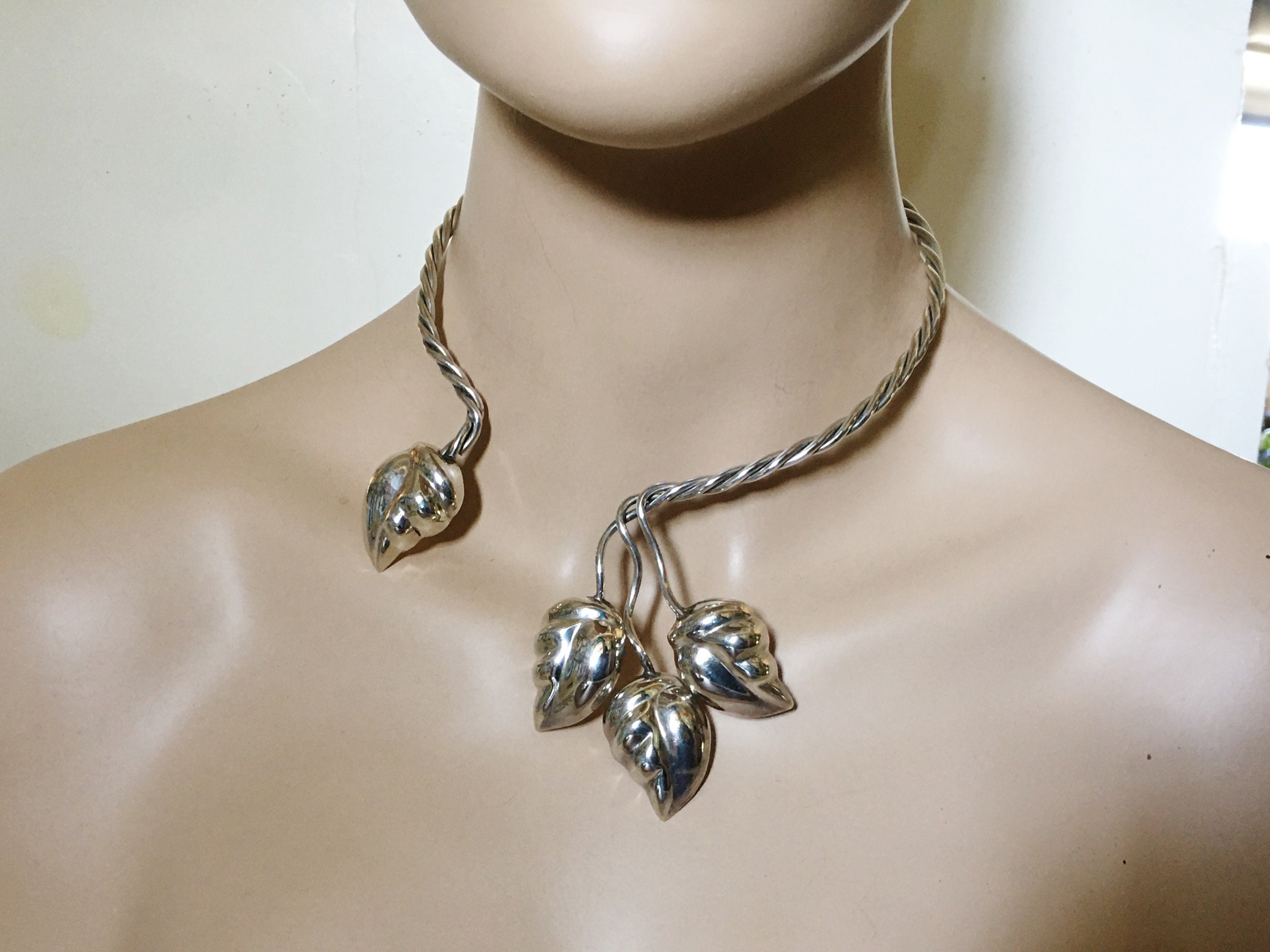 Nestor Vintage Sterling Silver Necklace Unusual Modernist