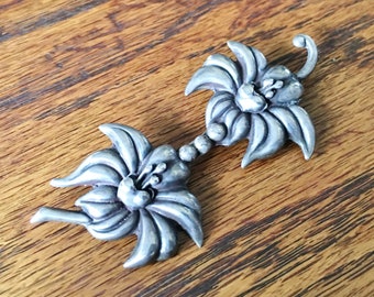 Vintage Sterling Silver Floral Flower Pin Brooch Pre Eagle mark Taxco Mexico 14 grams