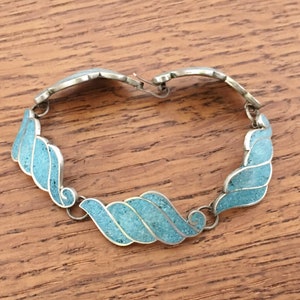 Vintage Sterling Silver Blue Turquoise Bracelet 925 Taxco Mexico stone inlay 14 grams