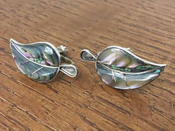 Vintage Sterling Silver and Abalone leaf Earrings… - image 2