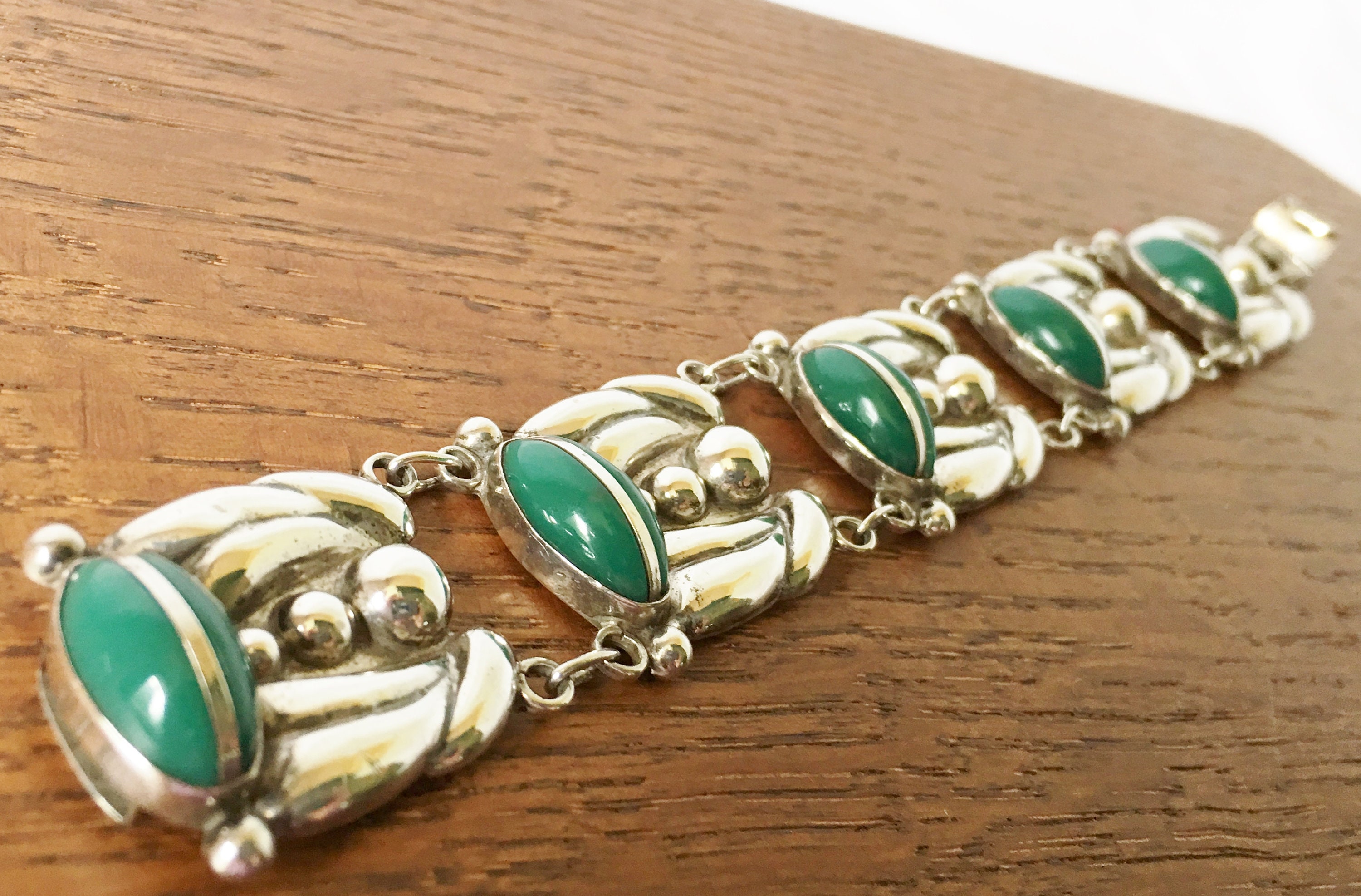 Vintage Mexican Sterling Silver Green Stone Bracelet Jewelry