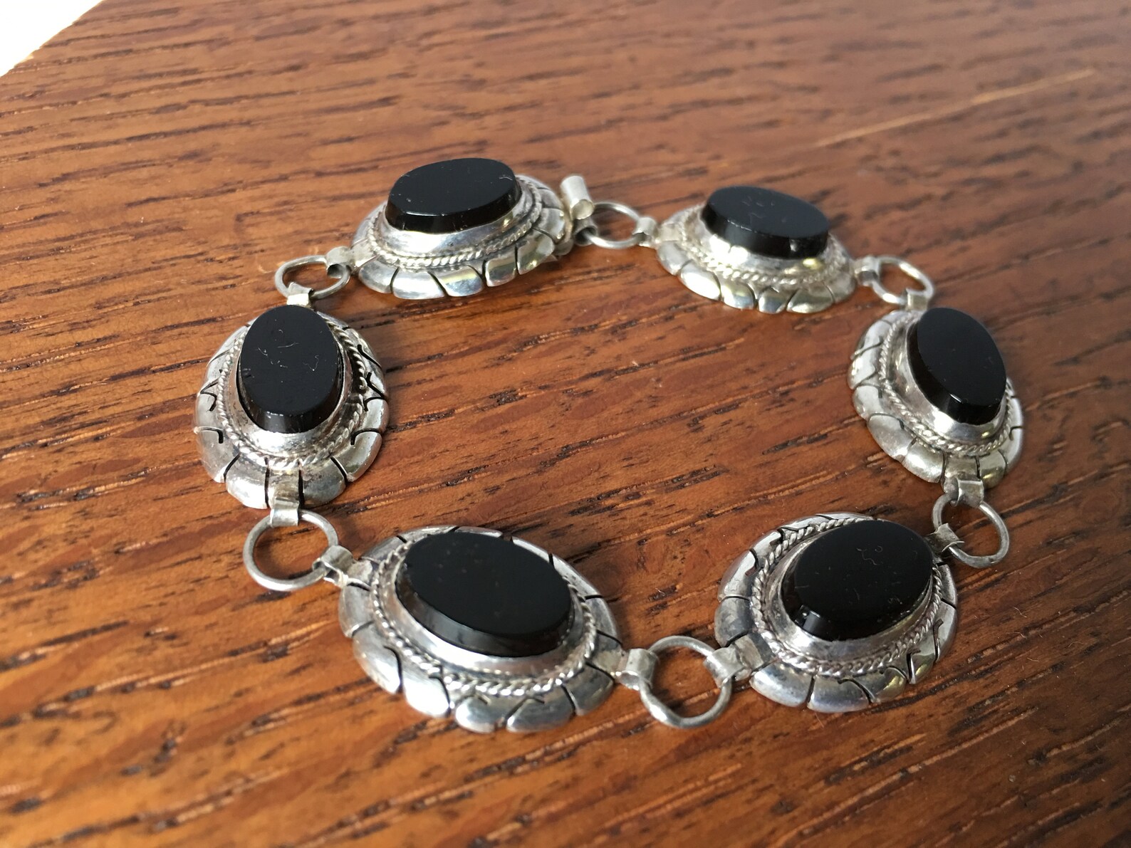 Vintage Mexican Sterling Silver Onyx Bracelet Jewelry Hand Made Mexico