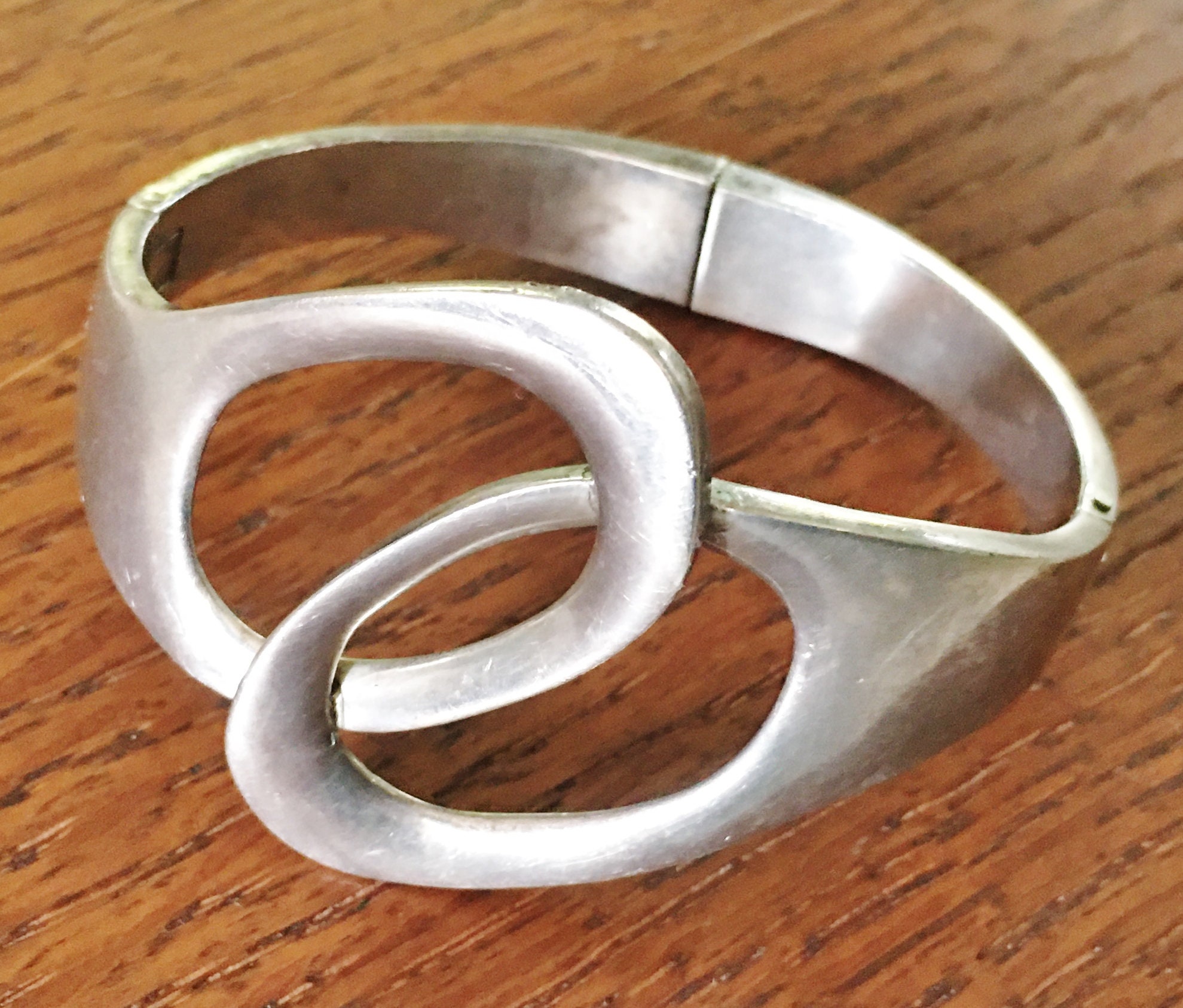 Vintage Sterling Silver Heavy Hinged Bangle Bracelet Clover Vintage Sterling Silver Heavy Hinged Bangle Bracelet Clover