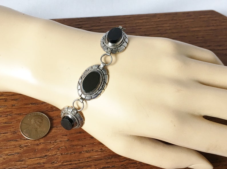Vintage Mexican Sterling Silver Onyx Bracelet Jewelry Hand Made Mexico