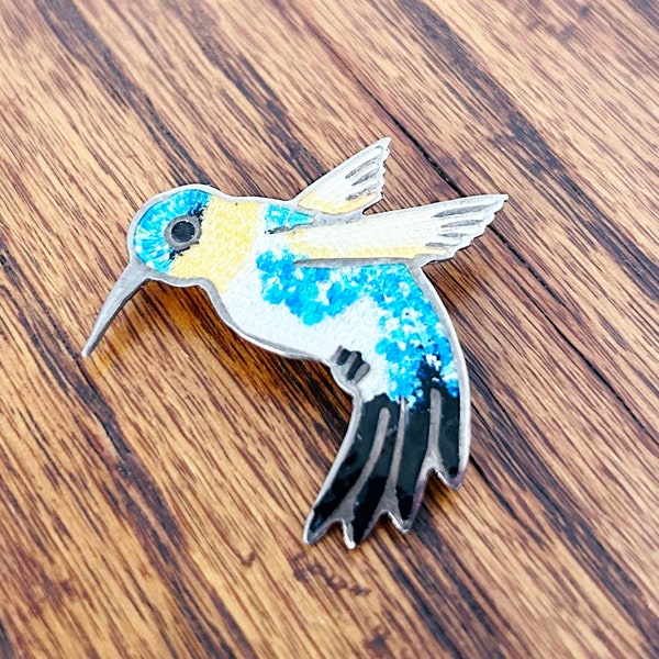 JERONIMO FUENTES Vintage Sterling Silver Enamel Hummingbird Blue Yellow White Brooch Pin made in Mexico JF Eagle mark 5 grams