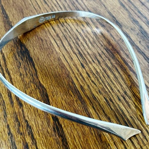 Vintage Sterling Silver Necklace Unusual Modernist hinged Torque Torc front closure LBG Taxco Mexico 925 66 grams