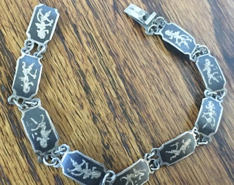 Vintage Sterling Silver Siam Bracelet 8.2 grams