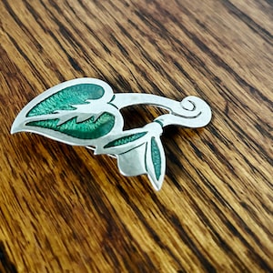 Vintage Sterling Silver Green Enamel Pin Brooch Leaf Bud Stem JS Taxco Mexico 925 Eagle mark 8 grams