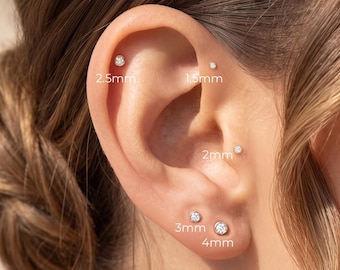 Titanium Flat Back CZ Labret Stud, Minimalist Cartilage Earring (16G)