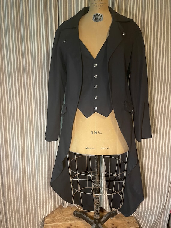 DarcChic vintage black tuxedo jacket with tails