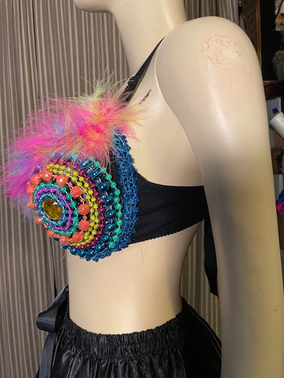 Costume bra with beads and feather embellishments - image 4