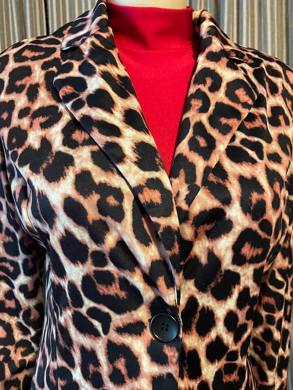 Leopard print polyester blazer - image 5