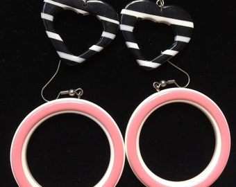 Two pairs set of vintage go go earrings