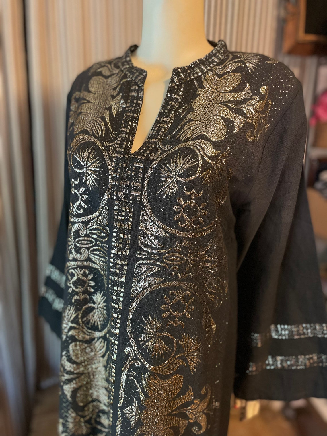 Black Long Pullover Robe With Gold Weave - Etsy