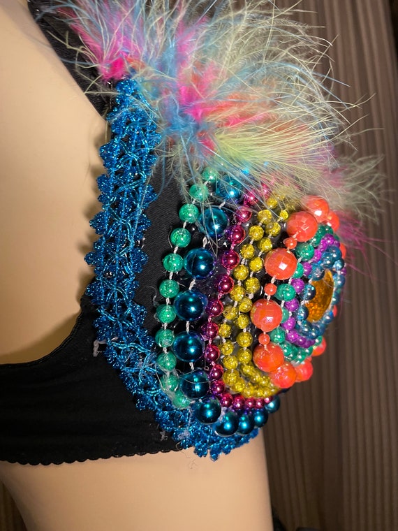 Costume bra with beads and feather embellishments - image 3