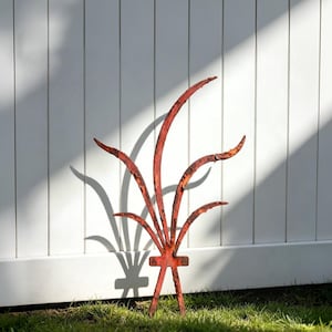 Grass Blades Metal Garden Stake, Wild Grass Silhouette Yard Decor, Multi Color Vietnamese Handmade Outdoor Plant Pick