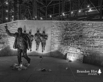 thumbnail image 2 of Joe Paterno 18" Statue - Replica Of Original Penn State Nittany Lions Collectible 2 of 6