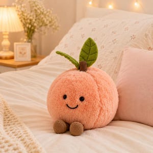 Cute Peach Plush Toy 25cm, Kawaii Fruit Stuffed Animal, Soft Smiling Peach Plushie, Cozy Room Decor, Cute Gift for Kids & Plush Lovers