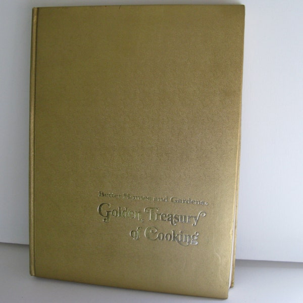 1973 BETTER HOMES GARDENS Cookbook/Better Homes & Gardens/1st Edition Cookbook/1st Printing Cookbook/1930-1970 Recipes w Pull Out Posters