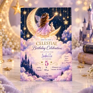 Puede incluir: Una tarjeta de invitación de cumpleaños rectangular con una hada sentada en una luna creciente dorada junto a un conejo blanco, rodeada de estrellas y nubes. El texto dice: JOIN US FOR A CELESTIAL Birthday Celebration, Isabella IS TURNING 5.