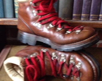 waffle stomper hiking boots