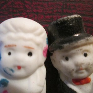 WEDDING CAKE TOPPER set, tiny fancy couple