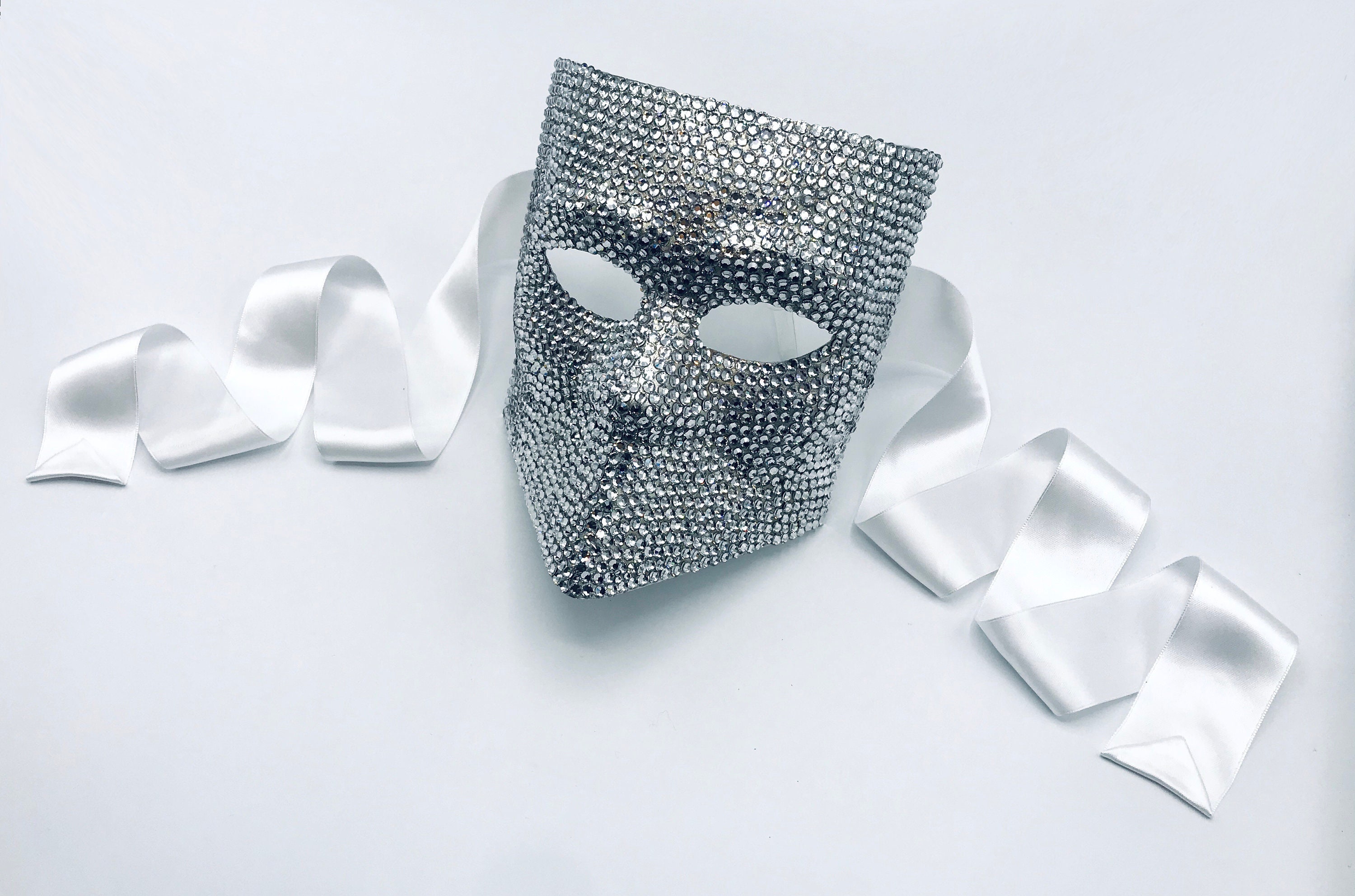 Eyes Wide Shut Clear Crystal Bauta Masquerade Mask Etsy
