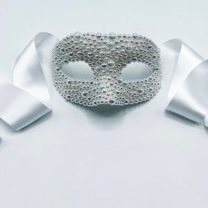 Bubbles & Baubles Iridescent White Pearled Masquerade Mask image 2