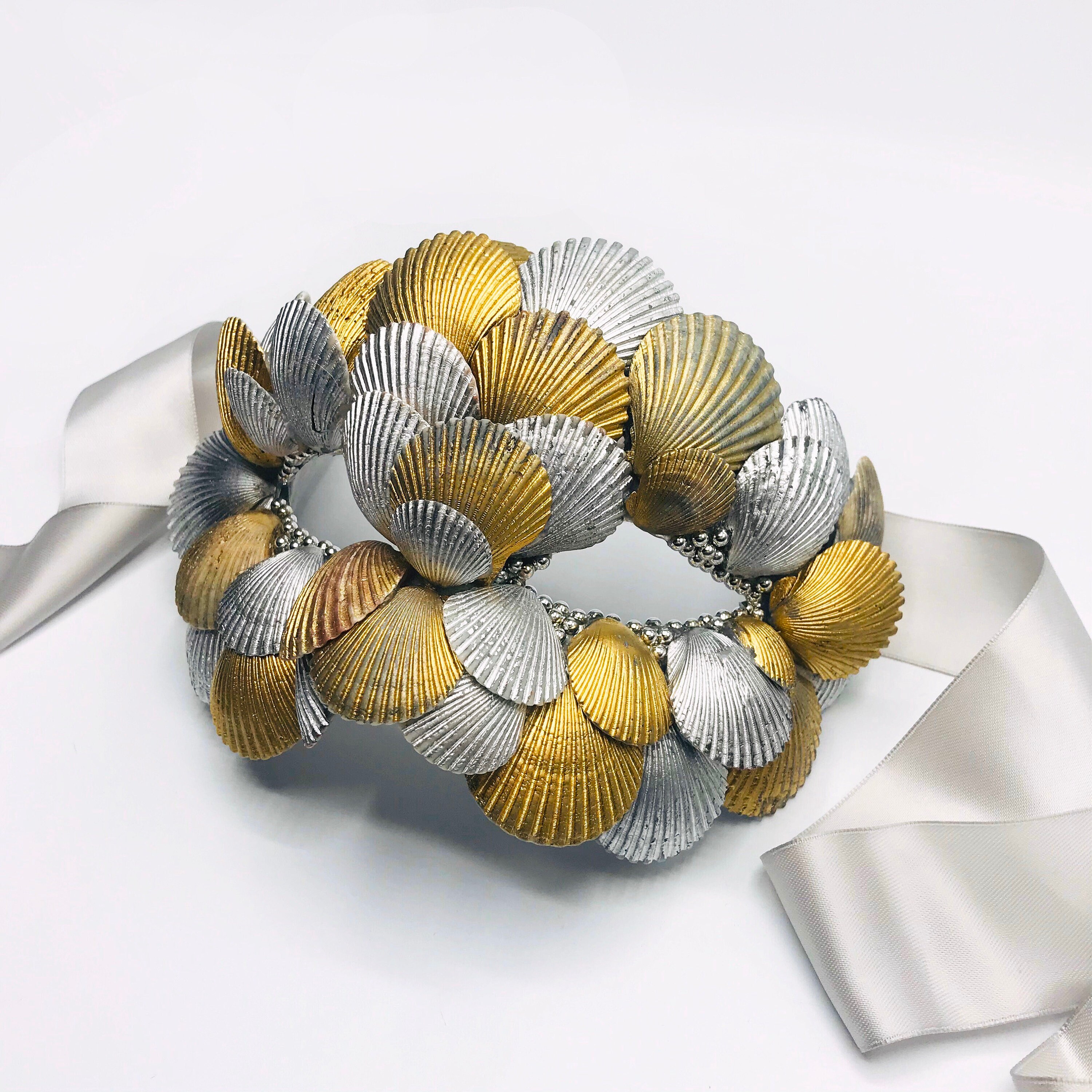 Siren's Treasure Gold & Silver Clamshell Masquerade Mask - Etsy