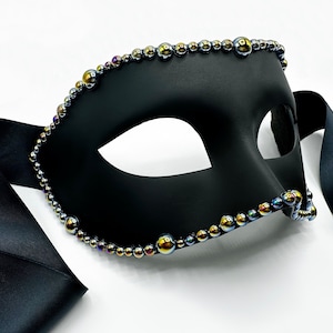 Black Pearl Border A Jewel Tone Venetian Masquerade Mask