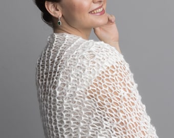 Sommerbolero mit 3/4 Arm einfach und schnell zu stricken für Hochzeiten im Sommer aus Katia Wolle weiß