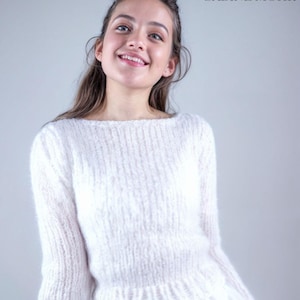 Knitting a soft mohair sweater with Ingenua wool from Katia for weddings, office, leisure, birthday - an easy to knit pullover