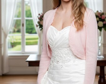 Scalloped Edge Bridal Cardigan Pattern, Merino Wool Wedding Shrug, Romantic Hem Bolero PDF, Soft Bridal Jacket, Elegant Wedding Cover Up