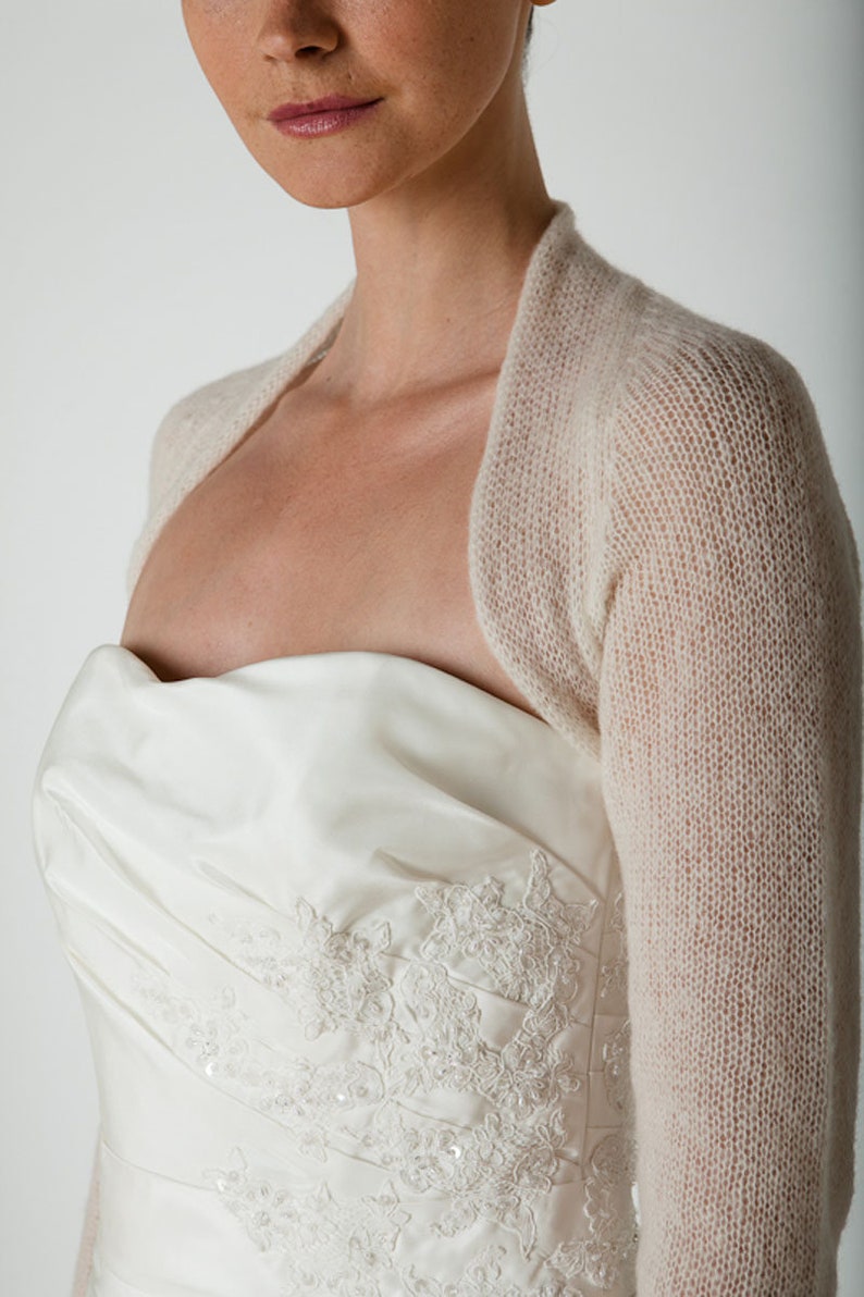 Knitting pattern for a bridal bolero