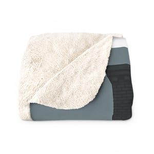 Ashmoor River Packing Sherpa Fleece Blanket - Gothic Industrial Throw image 6