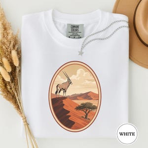 Namibia Oryx Desert Dunes Tee, Sossusvlei Dunes Shirt, Oryx Lover Gift, Namibia Travel Gift, Namibia Vacation Tee, Namib Adventure White