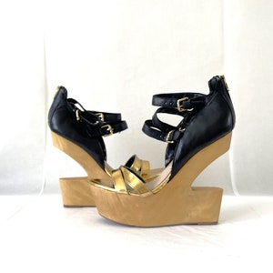 Vintage Dolce Vita "Jeopardy" Platforms, size 10.  AMAZING!