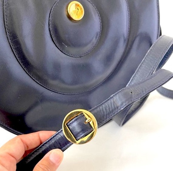 Vintage navy leather Movado bag, STUNNING! - image 9