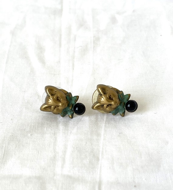 Vintage gold tone cat face earrings, ADORABLE!