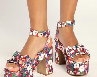 Red Floral Platform High Heel "BETHY" Sandals by BAMBOO, Knot Bow, Size 6.  So Pretty!