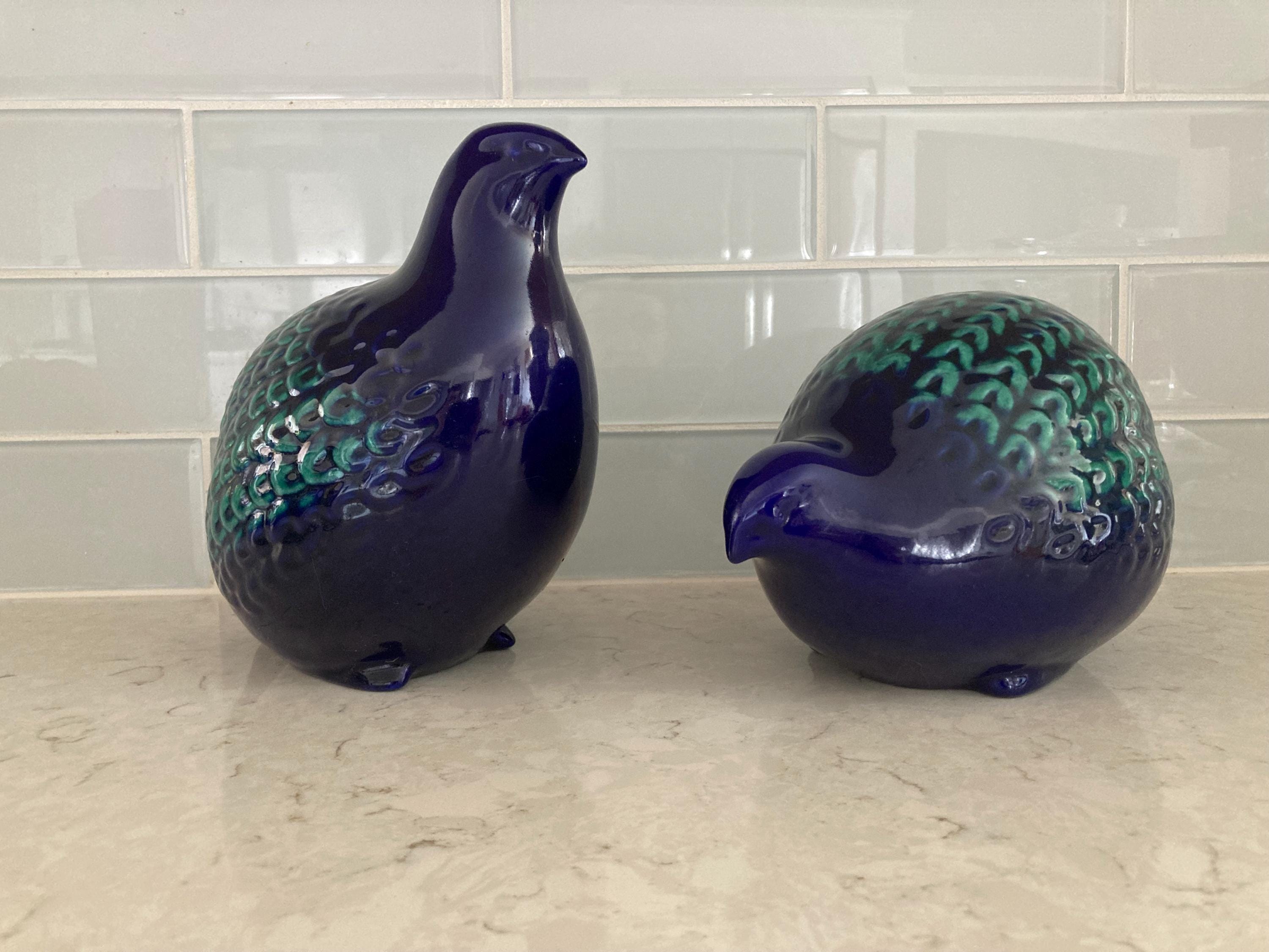 Pair 2 Vintage Ceramic Quail Vohann California Structeramic Blue 