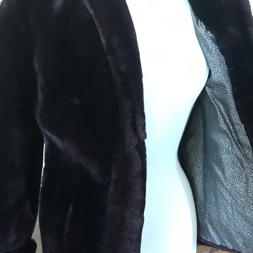 Mouton 1940's shops 1950's VINTAGE Mouton Sheared Sheepskin SWING Coat Jacket Huge Cuffs