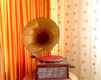 Vintage Style Gramophone Phonograph, Wooden Record Player, Brass Horn, Music Room Decor